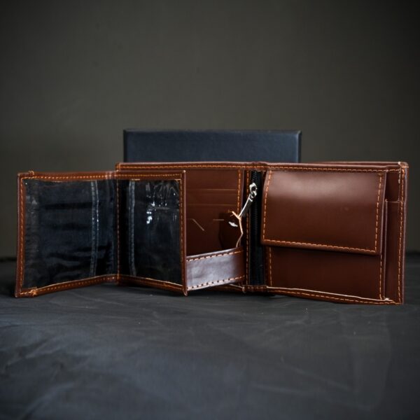 Luxury in Your Hands – Premium Wallets for Every Occasion by Buying Vibes - Image 4