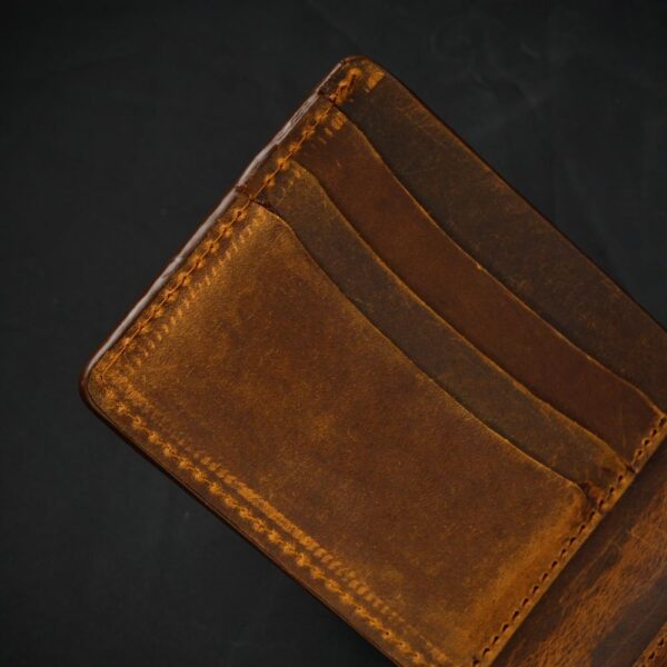 Premium Handmade Leather Wallet - Timeless Craftsmanship & Elegance - Image 3